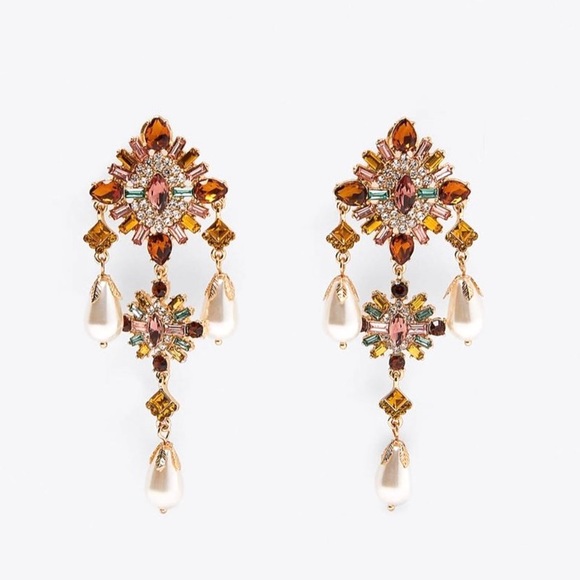 Zara rhinestone chandelier statement earrings - Picture 2 of 9